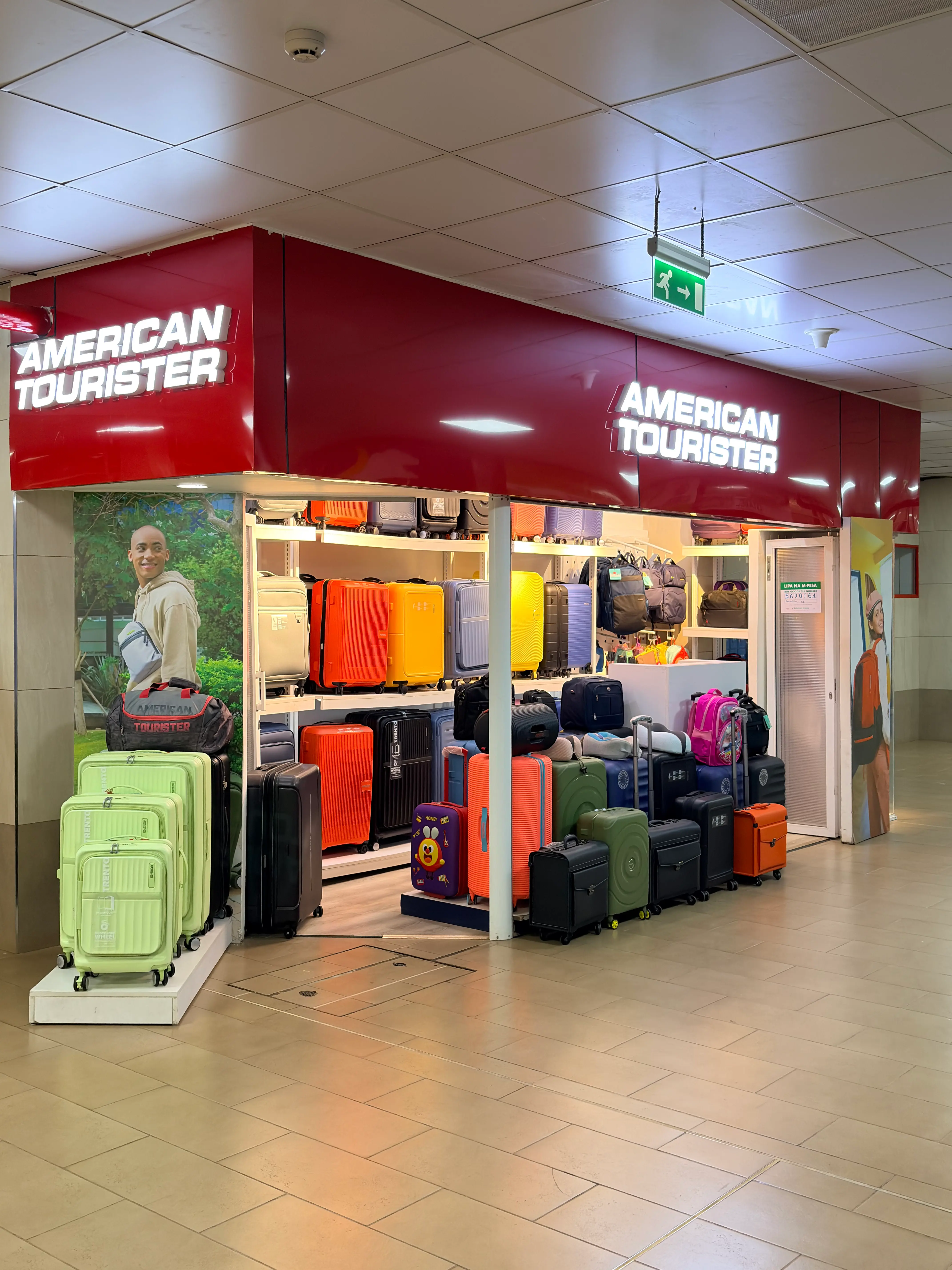 American Tourister (Sarit Centre) — Commercial Retail Display